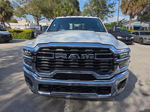 2026 RAM 3500 Tradesman Crew Cab 4x4 8' Box