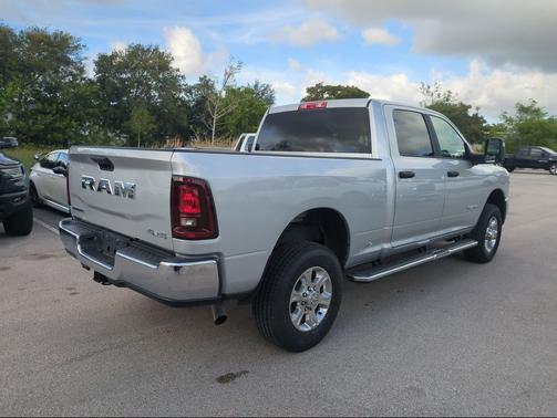 Silver Zynith 2026 RAM 2500 Big Horn Crew Cab 4x4 6'4' Box