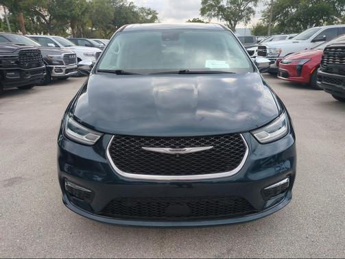 Fathom Blue Pearlcoat 2022 Chrysler Pacifica Hybrid Limited