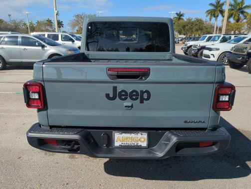 2026 Jeep Gladiator Sahara 4x4