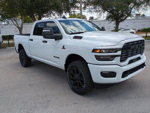 2025 RAM 2500 Big Horn Crew Cab 4x4 6'4' Box