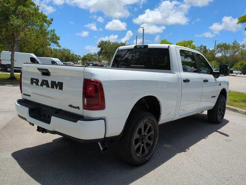 2025 RAM 2500 Big Horn Crew Cab 4x4 6'4' Box