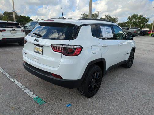 2026 Jeep Compass Latitude