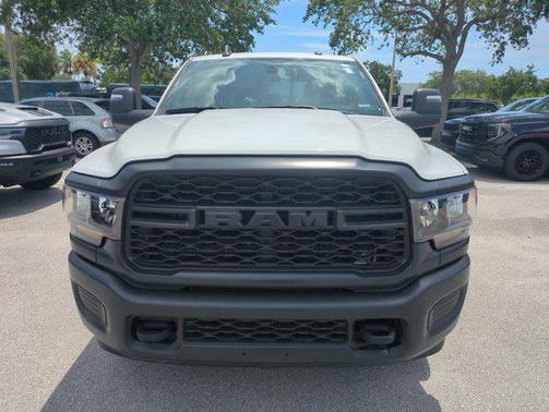 Bright White Clearcoat 2024 RAM 2500 Tradesman Crew Cab 4x4 8' Box