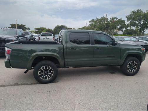 Army Green 2022 Toyota Tacoma TRD Sport
