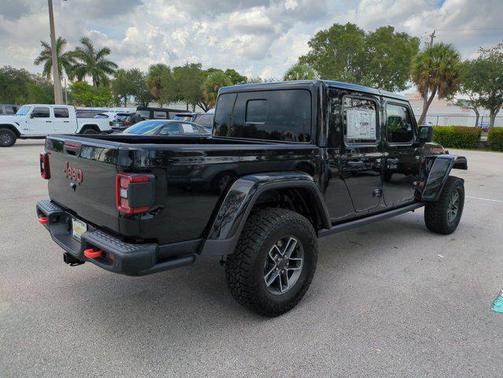 2025 Jeep Gladiator Mojave X