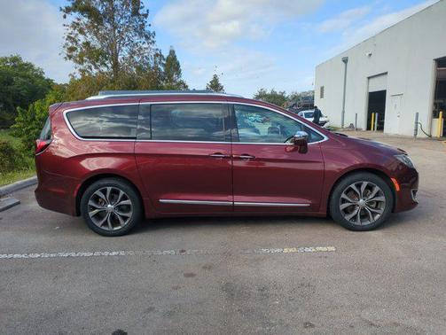 2018 Chrysler Pacifica Limited