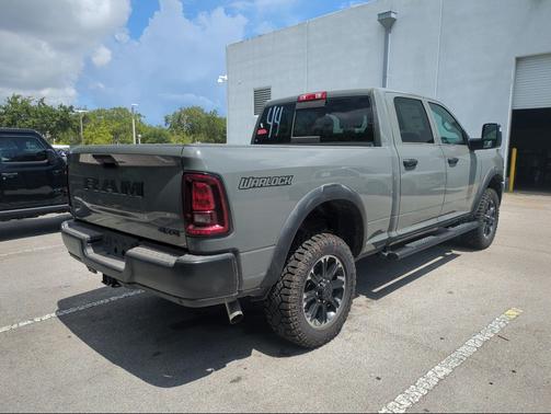 Ceramic Gray Clearcoat 2026 RAM 2500 Warlock Crew Cab 4x4 6'4' Box