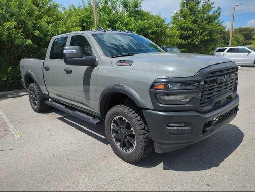 Ceramic Gray Clearcoat 2026 RAM 2500 Warlock Crew Cab 4x4 6'4' Box