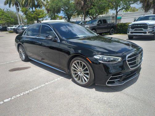 Black 2021 Mercedes-Benz S-Class 4MATIC