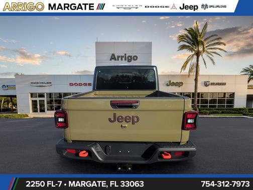 41 2026 Jeep Gladiator Mojave 4x4