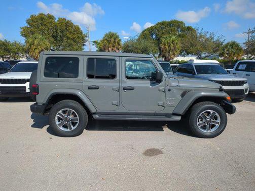 2021 Jeep Wrangler Unlimited Sahara