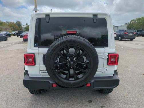 Bright White Clearcoat 2025 Jeep Wrangler 4xe Sahara