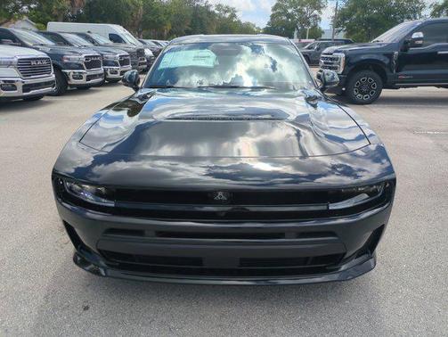 Diamond Black Crystal Pearlcoat 2026 Dodge Charger R/T