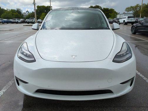 2021 Tesla Model Y Standard Range Rear-Wheel Drive