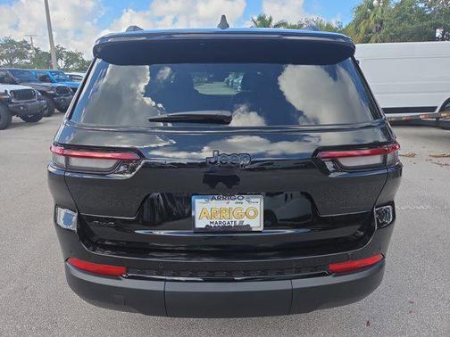 2025 Jeep Grand Cherokee L Altitude