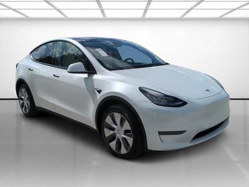 2023 Tesla Model Y Long Range Dual Motor All-Wheel Drive