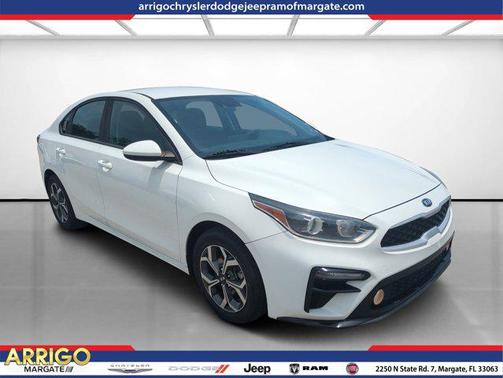 Clear White 2019 Kia Forte LXS