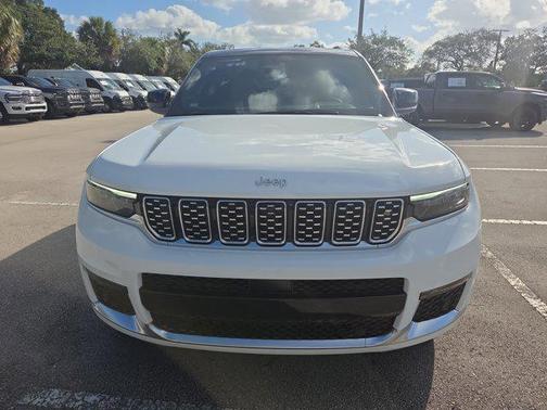 2025 Jeep Grand Cherokee L Summit Reserve