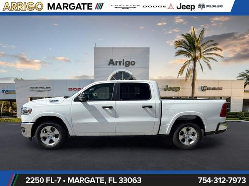 Bright White Clearcoat 2027 RAM 1500 Big Horn/Lone Star