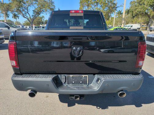 2019 RAM 1500 Classic Warlock Crew Cab 4x2 5'7' Box