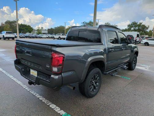 2022 Toyota Tacoma SR5