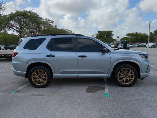 2025 Honda Pilot TrailSport