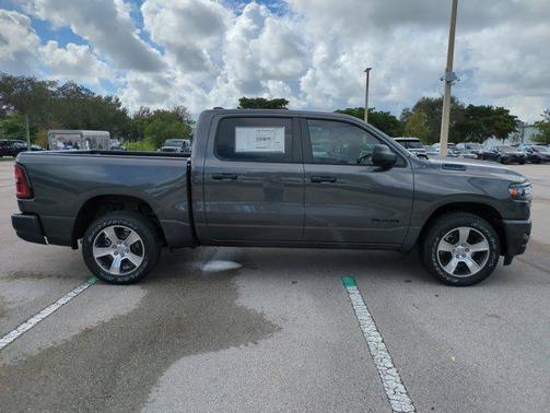 2025 RAM 1500 Tradesman