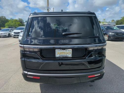 High Gloss Black 2026 Jeep Grand Wagoneer 4x2