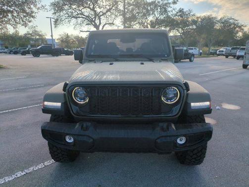 2026 Jeep Gladiator Willys 4x4