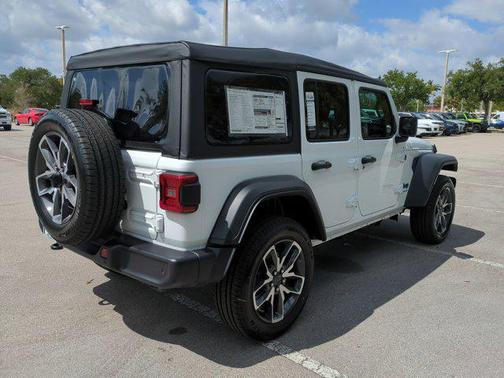 2025 Jeep Wrangler 4xe Sport S