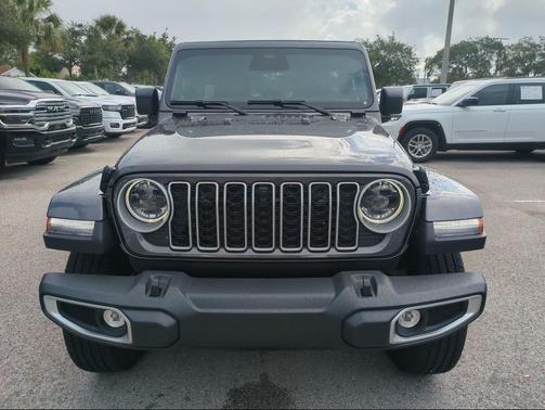 granite crystal metallic clearcoat 2026 Jeep Wrangler 4-Door Sahara 4x4