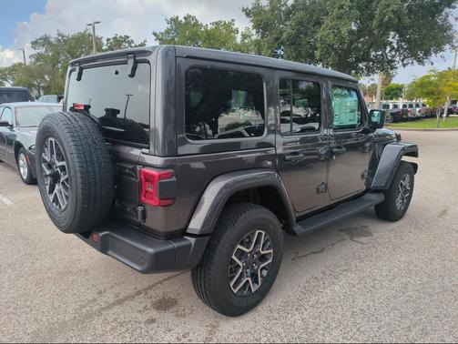 granite crystal metallic clearcoat 2026 Jeep Wrangler 4-Door Sahara 4x4