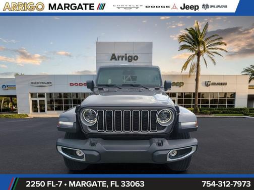granite crystal metallic clearcoat 2026 Jeep Wrangler 4-Door Sahara 4x4
