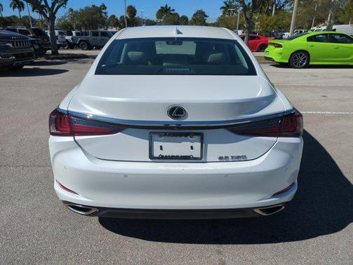 2020 Lexus ES 350 Base