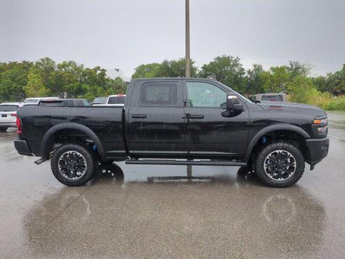Diamond Black Crystal Pearlcoat 2026 RAM 2500 Warlock Crew Cab 4x4 6'4' Box