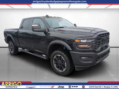 Diamond Black Crystal Pearlcoat 2026 RAM 2500 Warlock Crew Cab 4x4 6'4' Box