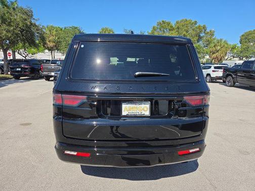 2025 Jeep Wagoneer Series II 4x4