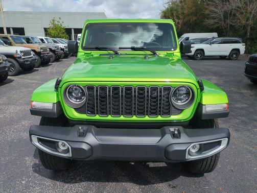 Mojito 2026 Jeep Gladiator Sahara 4x4