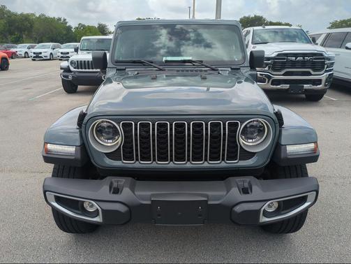 Anvil Clearcoat 2025 Jeep Wrangler 4xe Sahara