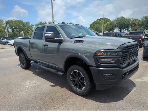 Ceramic Gray Clearcoat 2026 RAM 2500 Warlock Crew Cab 4x4 6'4' Box