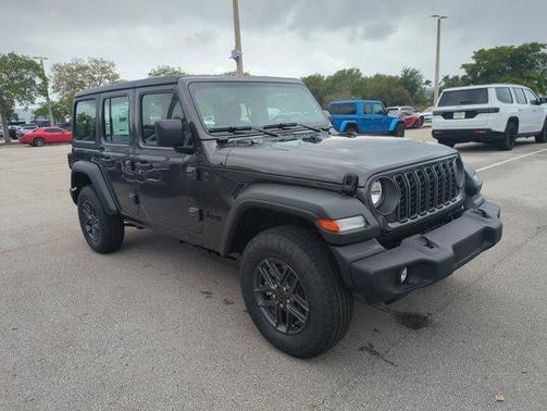 Granite Crystal Metallic Clearcoat 2026 Jeep Wrangler Sport
