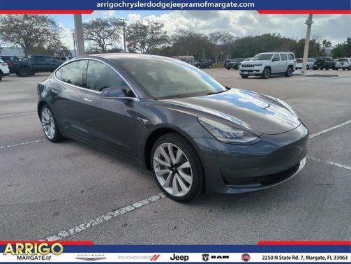 2020 Tesla Model 3 Standard Range