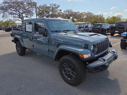 2026 Jeep Gladiator Sport S