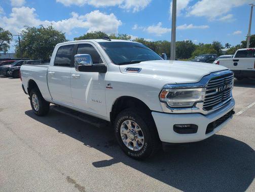 Bright White Clearcoat 2024 RAM 2500 Laramie Crew Cab 4x4 6'4' Box