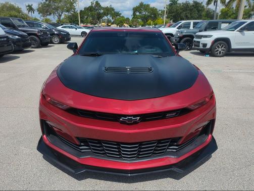 Wild Cherry Tintcoat 2022 Chevrolet Camaro 2SS