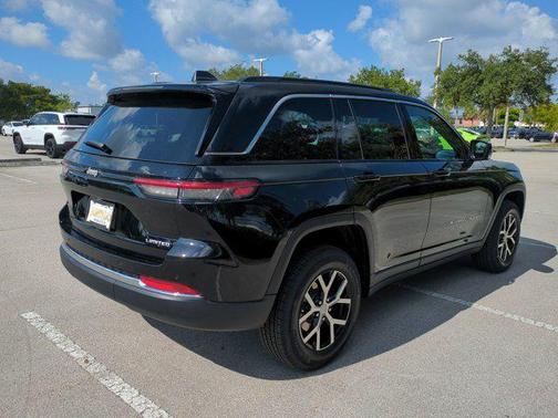 2025 Jeep Grand Cherokee Limited X