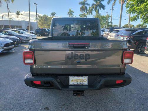 2023 Jeep Gladiator Sport S