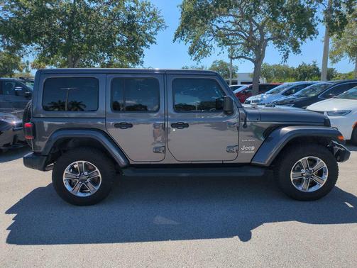 Granite Crystal Metallic Clearcoat 2020 Jeep Wrangler Unlimited North Edition 4x4