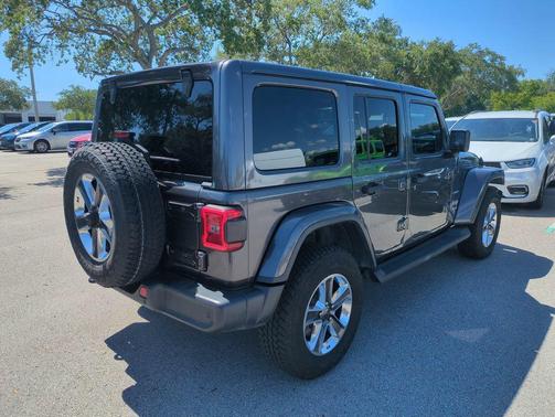 Granite Crystal Metallic Clearcoat 2020 Jeep Wrangler Unlimited North Edition 4x4
